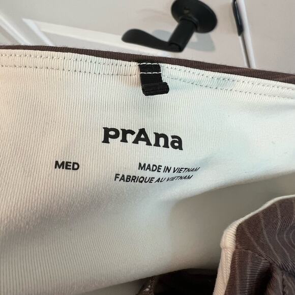 Prana Women's Brown Haltar Athletic‎ Dress with Built In Bra Size Medium - Picture 9 of 10